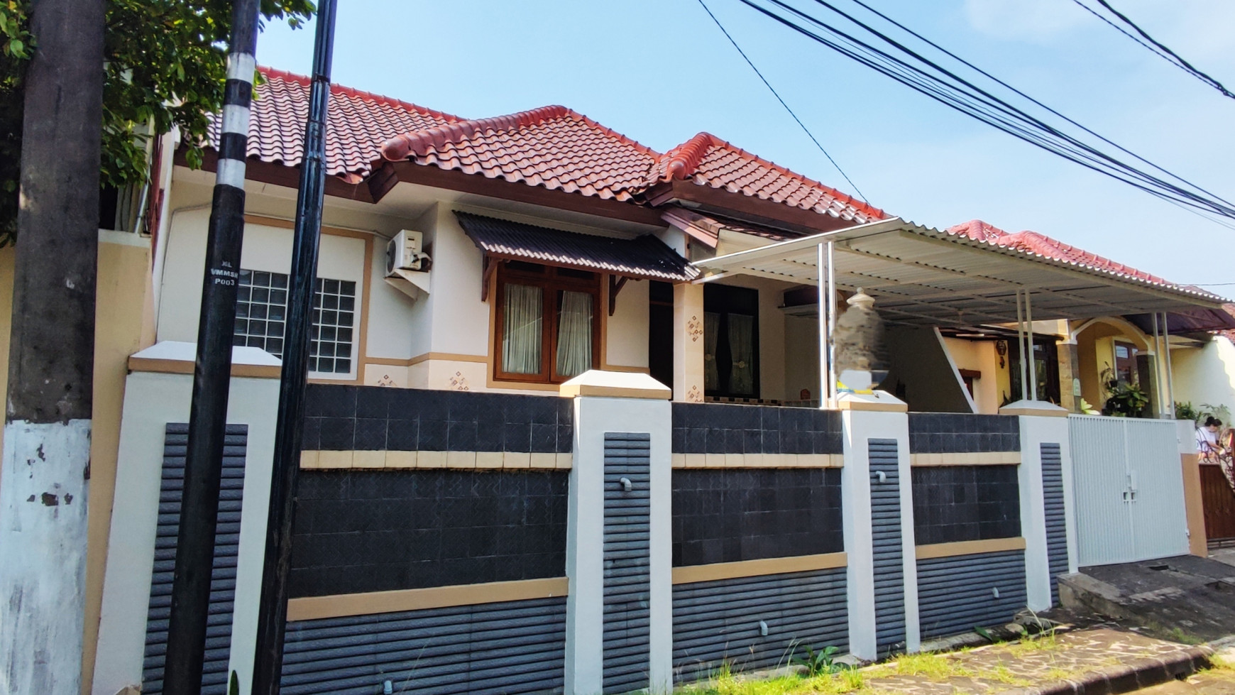Hot Price. Rumah Bagus Di Villa Melati Mas, Serpong.