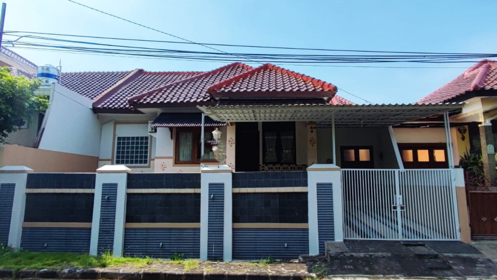 Hot Price. Rumah Bagus Di Villa Melati Mas, Serpong.