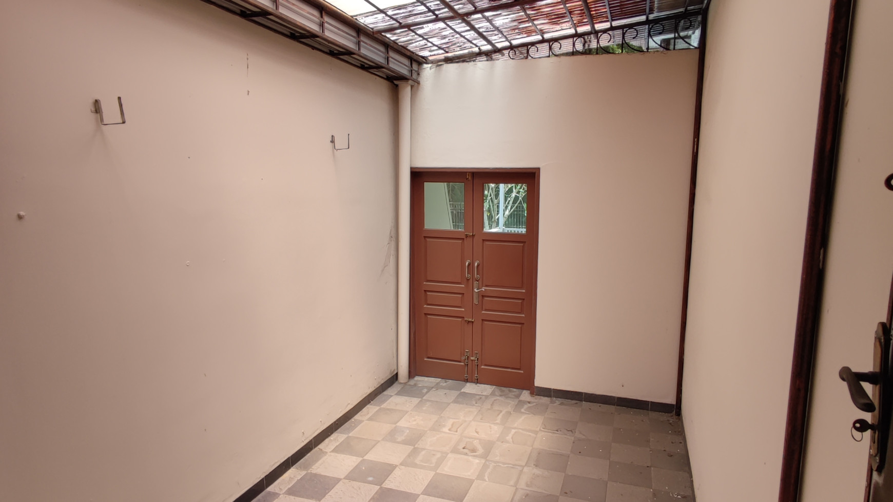 Hot Price. Rumah Bagus Di Villa Melati Mas, Serpong.