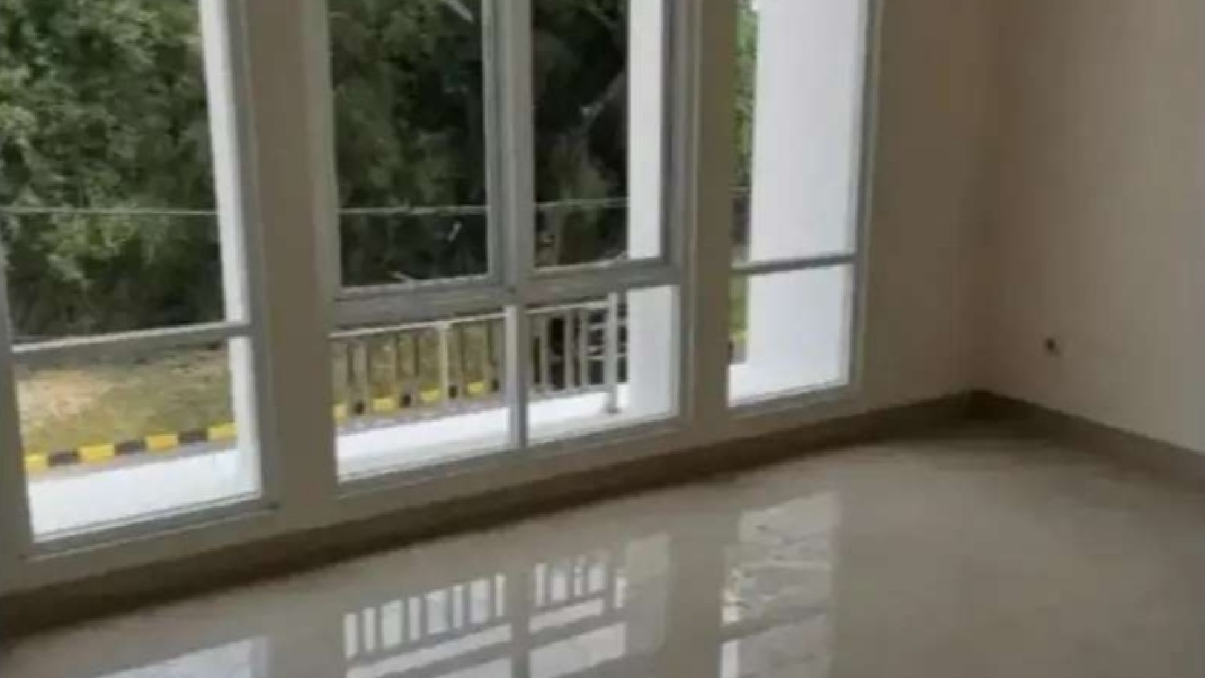 For Sale. Rumah Cantik Cendana Residence, Pamulang