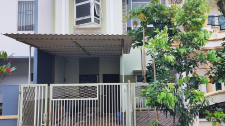 Flash Sale. Rumah Bagus Villa Melati Mas, Serpong