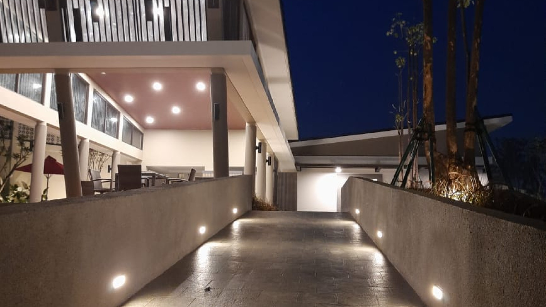 Best Price. Rumah Mewah Cluster Carson, Gading Serpong