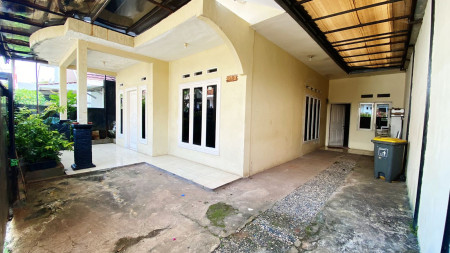 Rumah Semi Furnished di Pondok Pucung, Ciputat. #DG