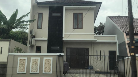 Rumah Siap Huni dengan Bangunan Baru dan Hunian Nyaman @Pasar Minggu