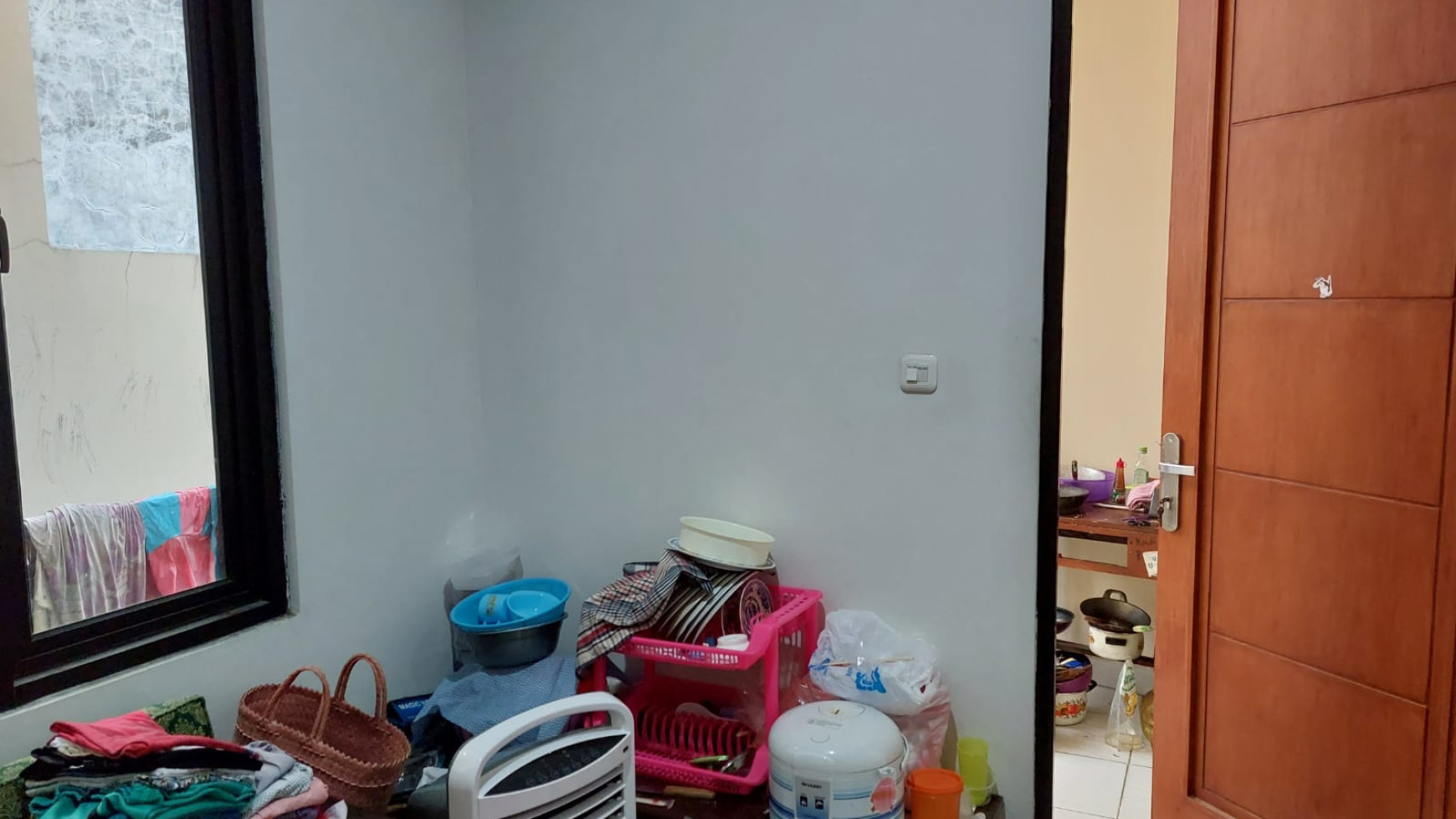 Rumah Minimalis Siap Huni dengan Hunian Nyaman @Puyuh Barat, Bintaro