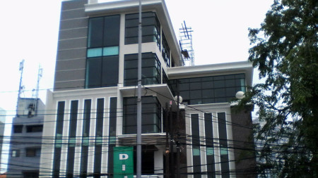 Dijual Gedung 5 lantai di Menteng Jakarta Pusat