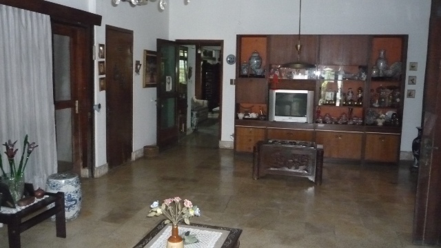 Disewakan Rumah di daerah Menteng