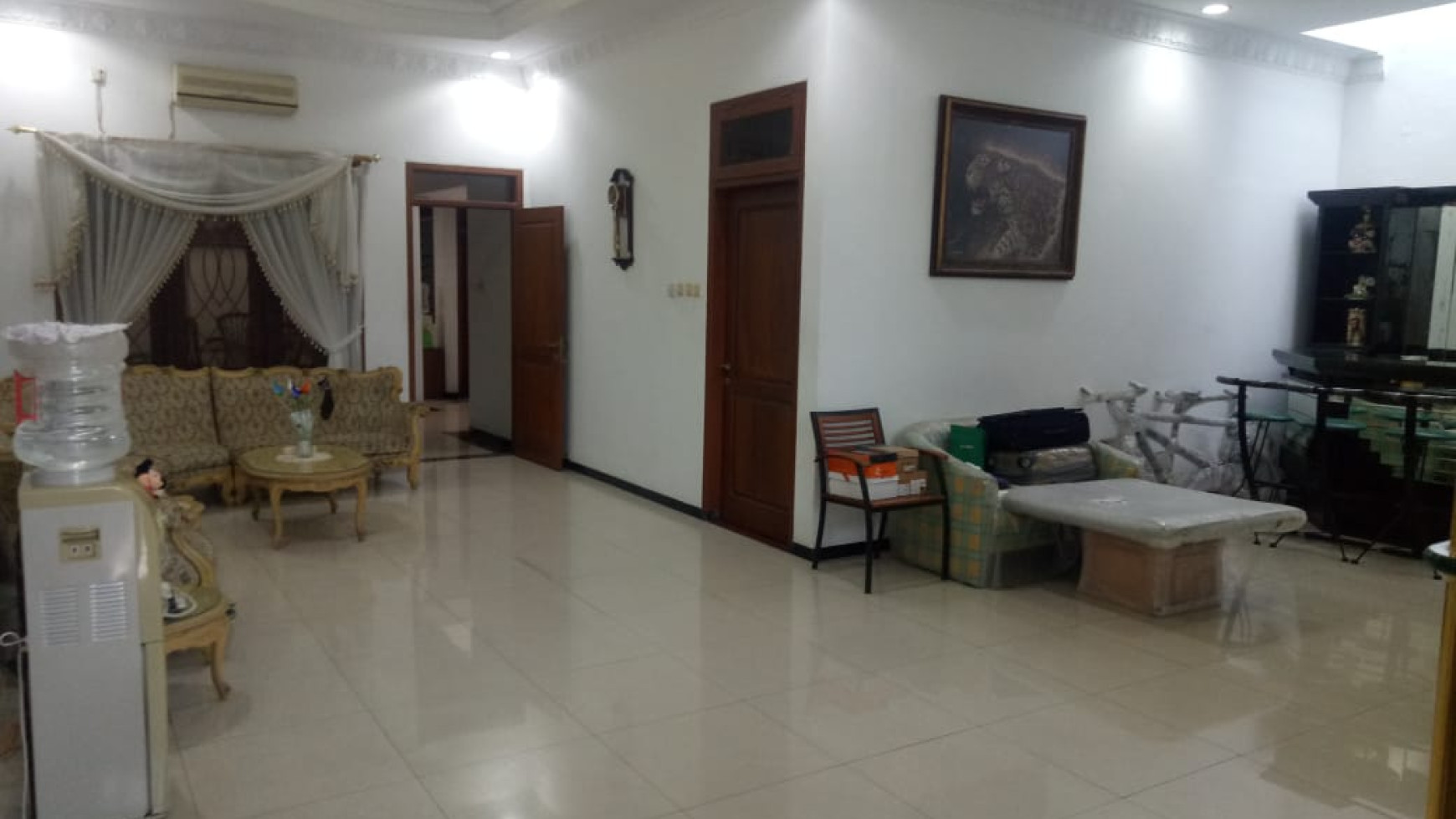 Rumah Dijual Dharmahusada Indah Timur Surabaya (Belakang Galaxy Mall) - Bangunan Terawat & Siap Huni