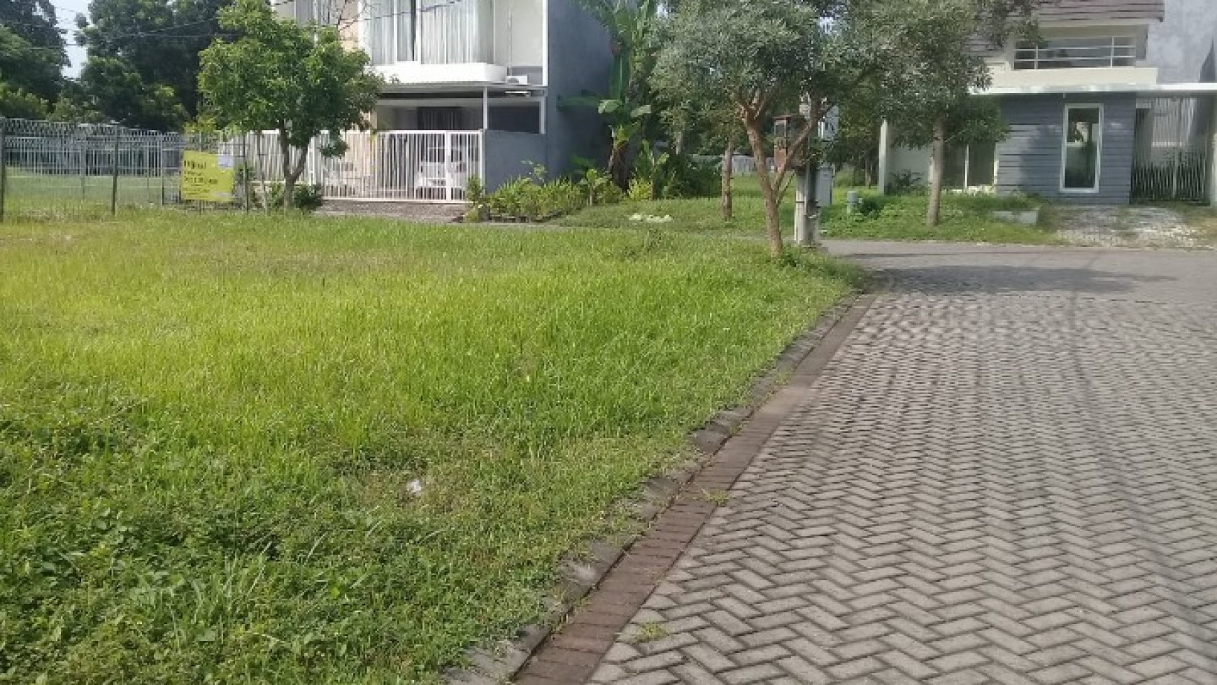 Dijual Tanah Hook  Bukit Palma Citraland Surabaya (Posisi Ngantong)