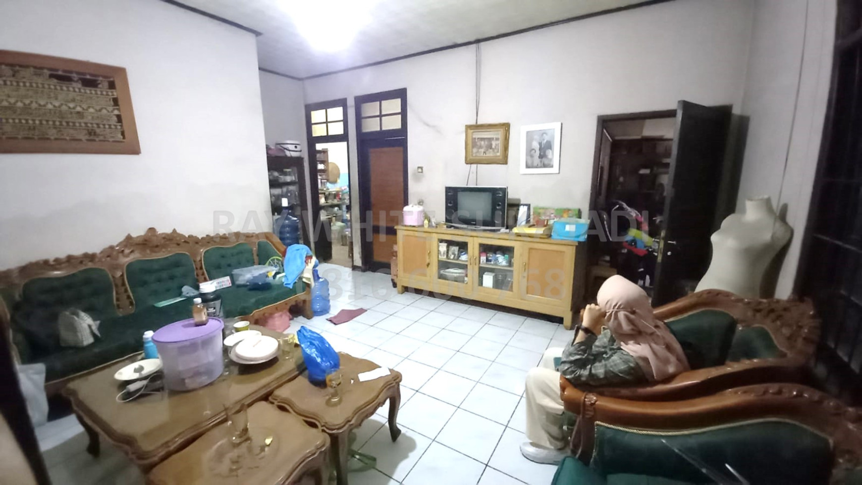 Dijual RUMAH di mainroad Kopo Bihbul