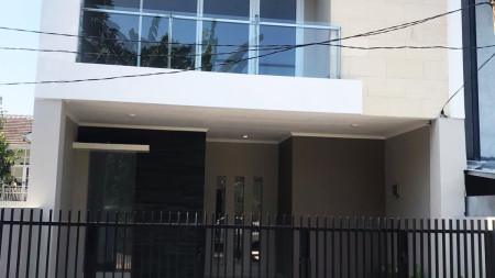 Rumah Modern Minimalis di Cluster Gegerkalong Permai, Bandung