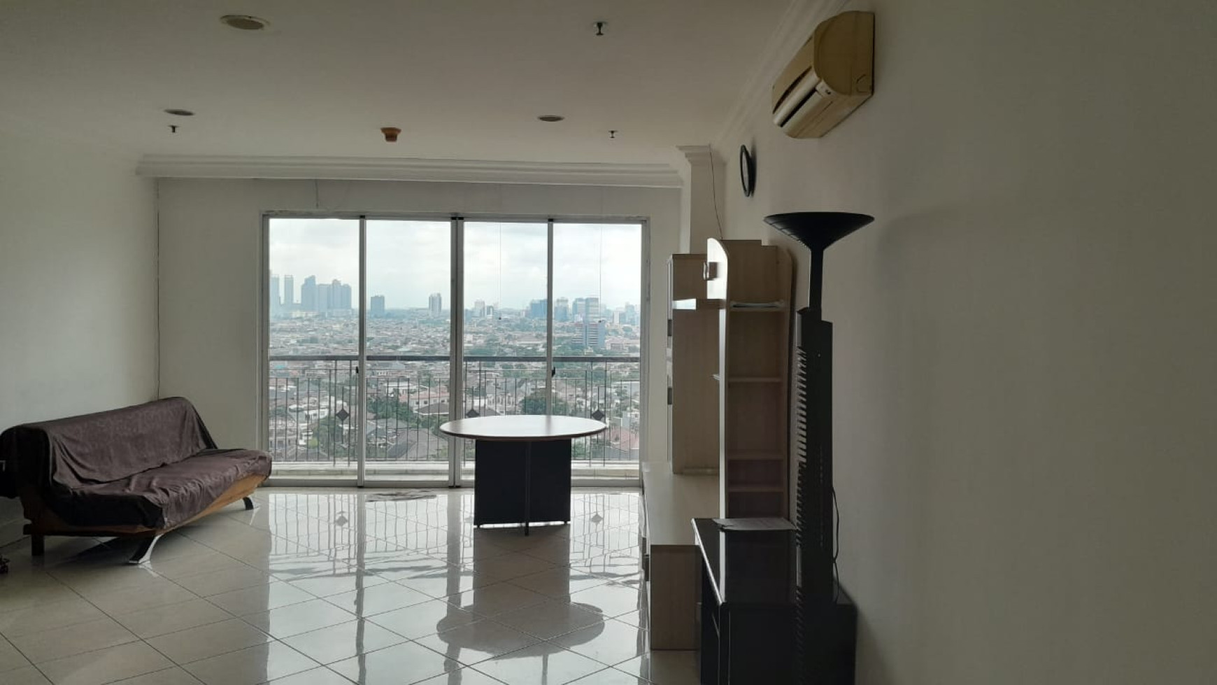 Apartemen Grand ITC Permata Hijau, di Kebayoran Lama, Jakarta Selatan 