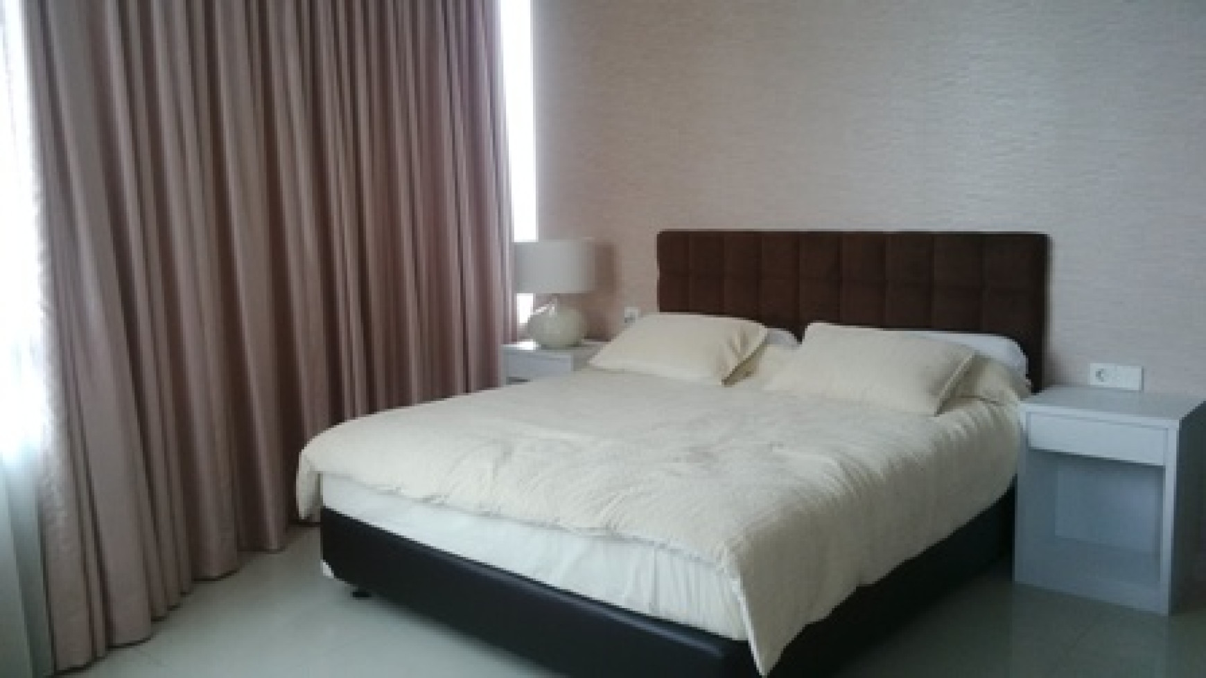 Disewakan Apartemen Kuningan City 3BR+1