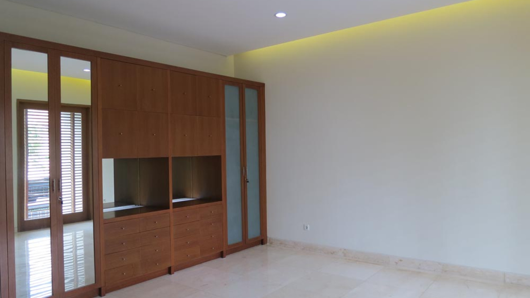 For Rent House in Menteng Jl Lombok