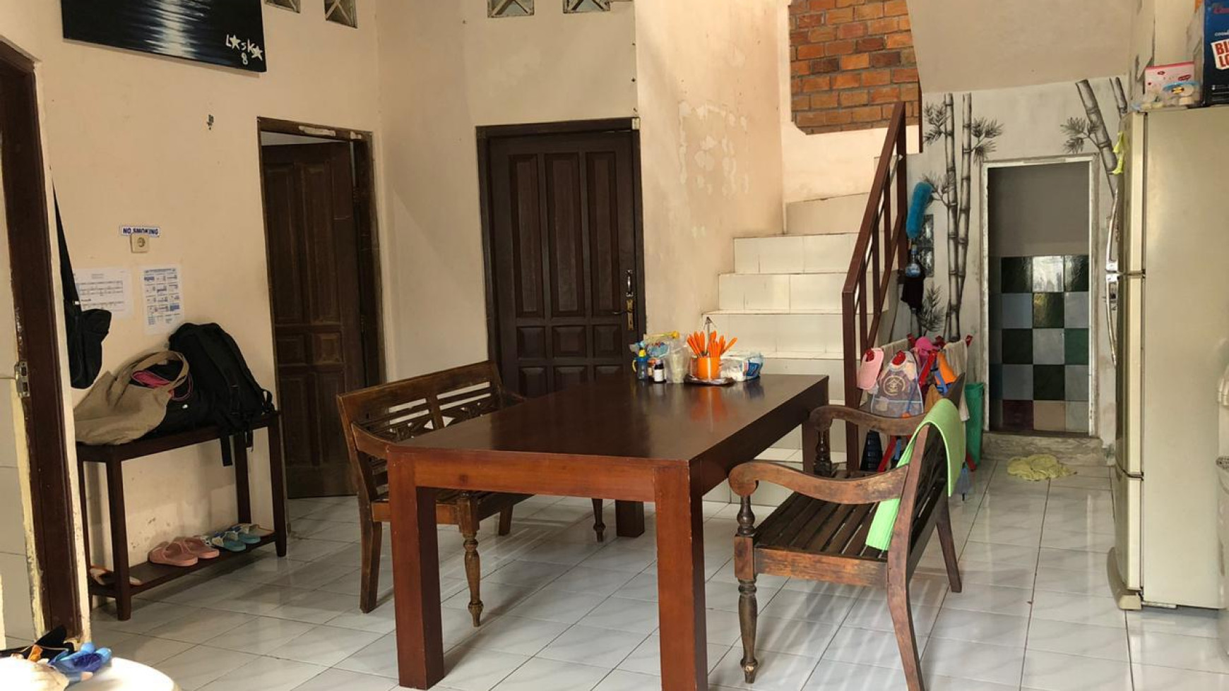 RUMAH 2 LANTAI DI JALAN KALIURANG