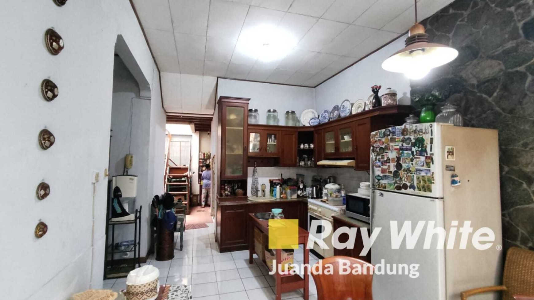 Rumah Nyaman Strategis di Jl Mars , Sayap Soekarno Hatta