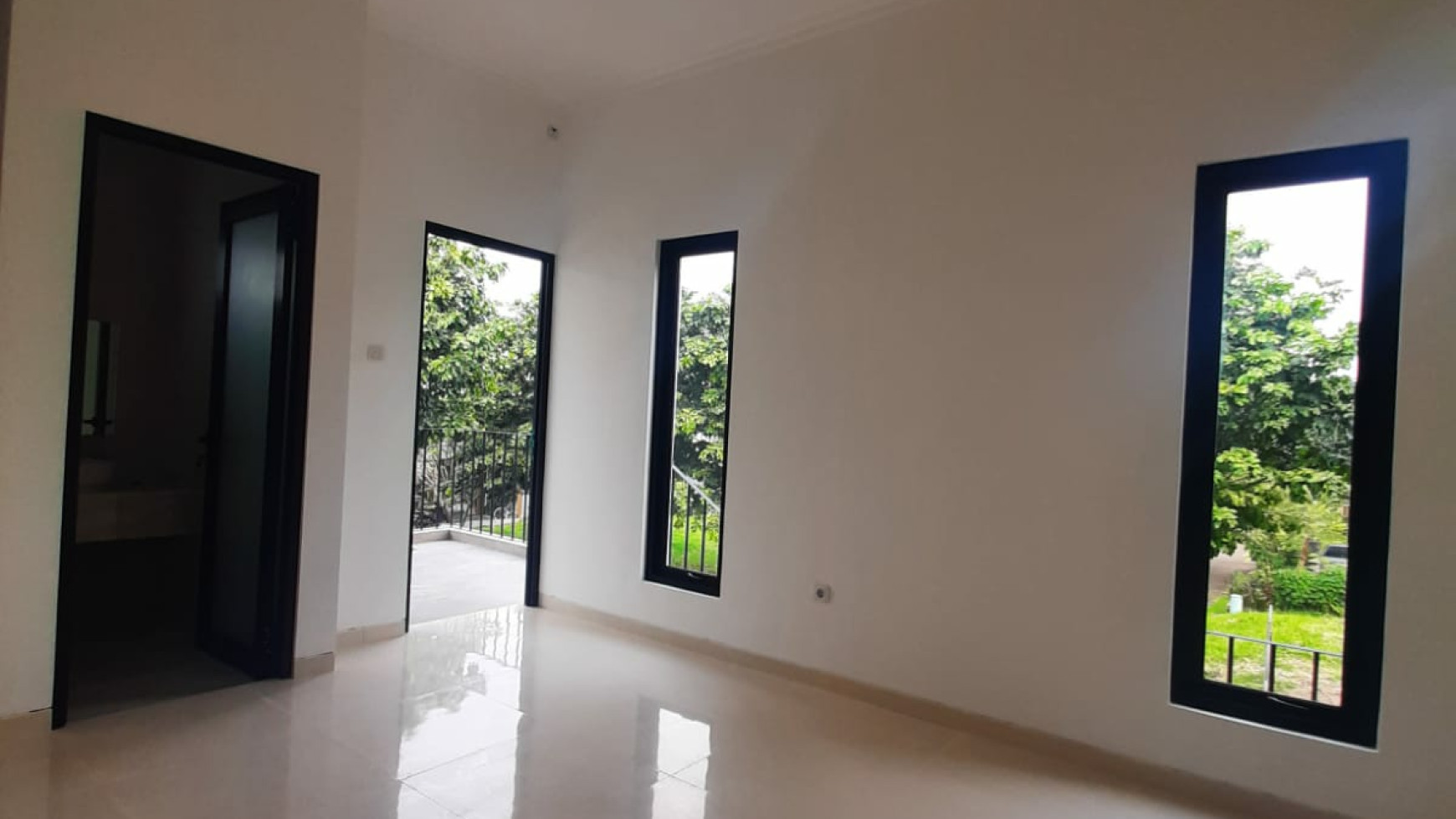 Rumah Bagus Di Oriana Permata Bintaro Jaya