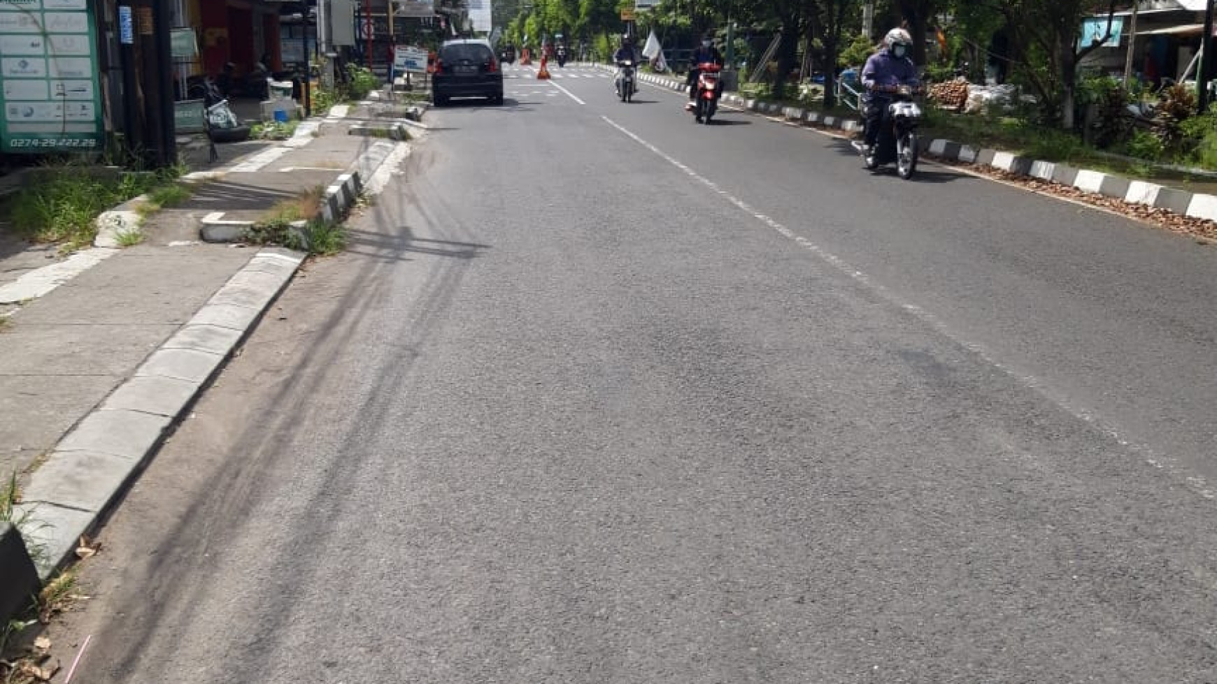 RUKO 2 LANTAI SIAP HUNI, LOKASI STRATEGIS, JL TANTULAR, DEKAT SETURAN