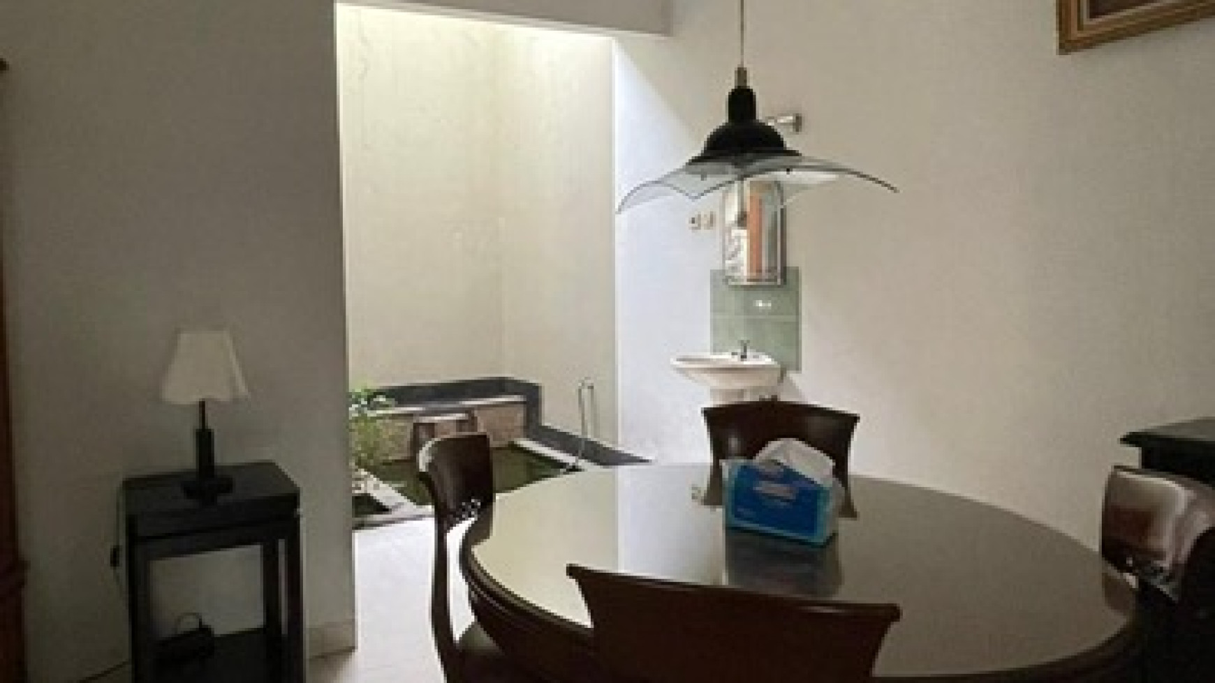 Dijual Rumah di Komplek Abadi 