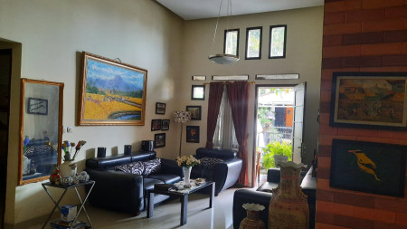 Dijual Rumah di Griya Rolas Depok 