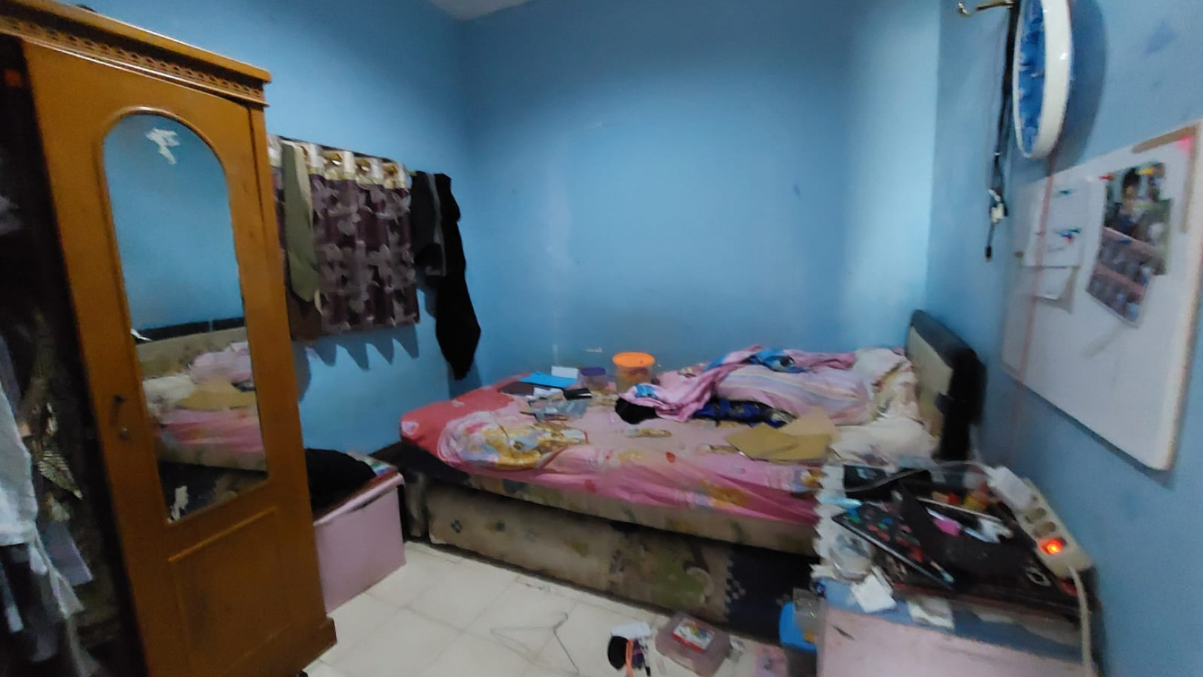 Dijual Rumah 2 Lantai Terawat dan Siap Huni @Cempaka Putih, Ciputat