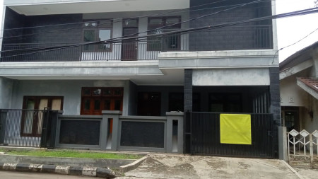 Rumah Kos-kosan Di Kuricang Raya Bintaro Jaya Sektor 3