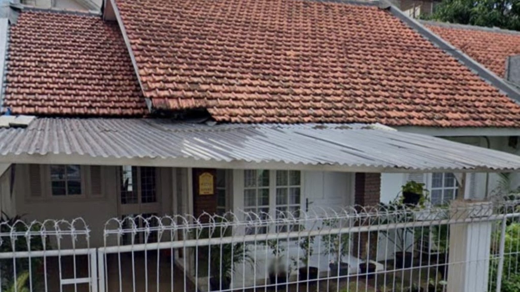 Rumah Bagus Di Jl Merak Bintaro Jaya Sektor 1