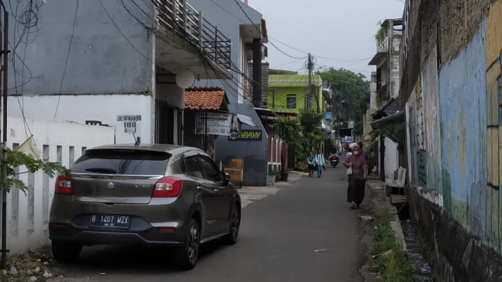 Rumah Bagus DI Jl H Khacit Rengas Bintaro Jakarta Selatan.