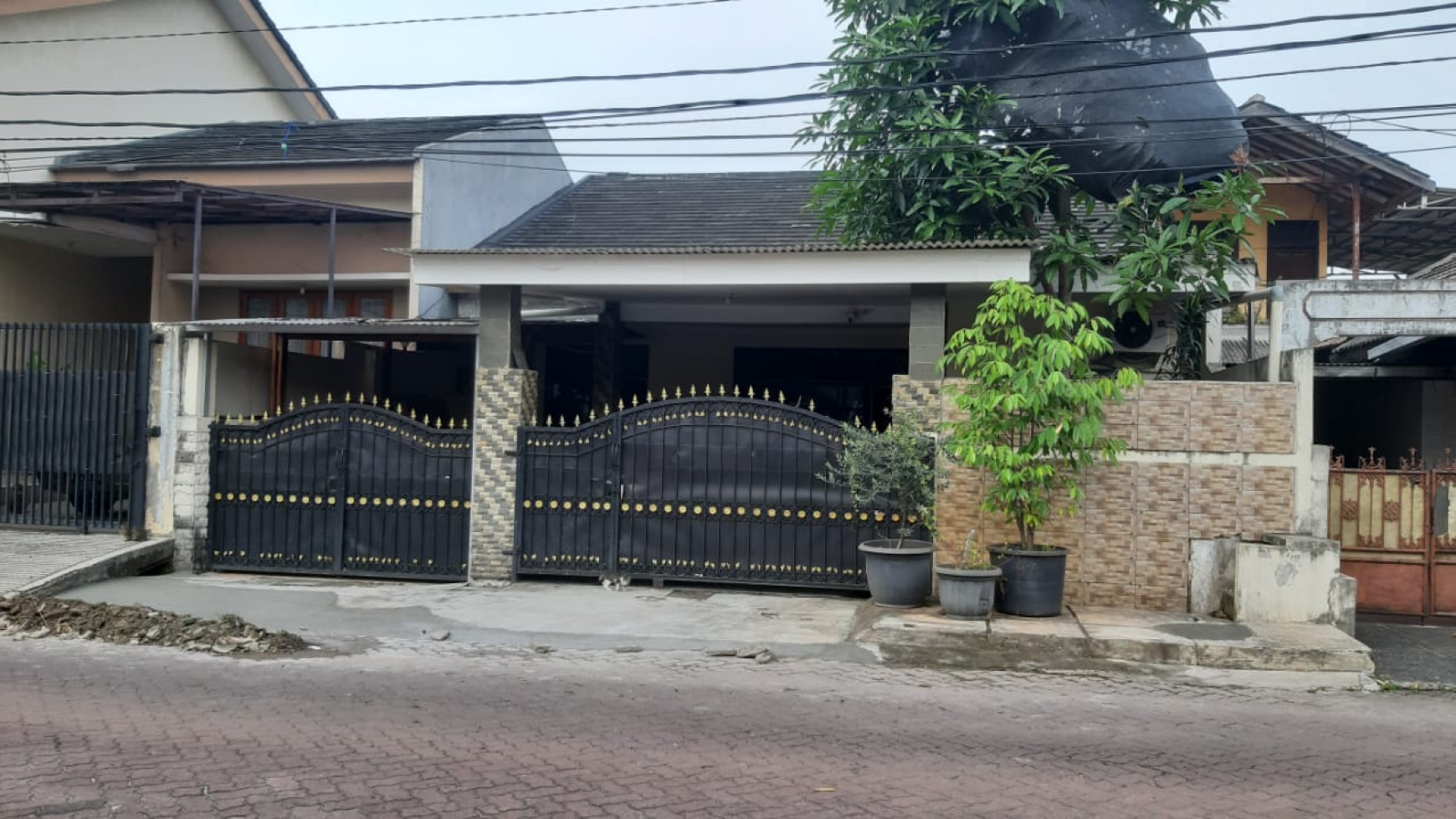 Rumah Bagus Di Villa Japos Graha Lestari, Pondok Aren Tangerang Selatan