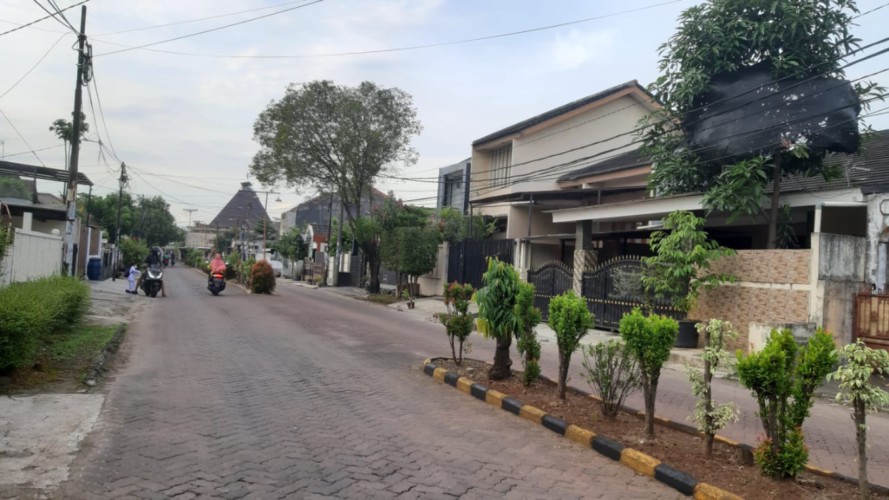 Rumah Bagus Di Villa Japos Graha Lestari, Pondok Aren Tangerang Selatan