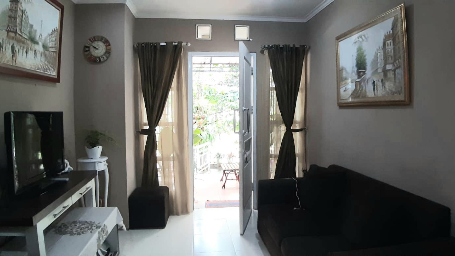 Rumah Minimalis, Cantik, Bagus di Bintaro