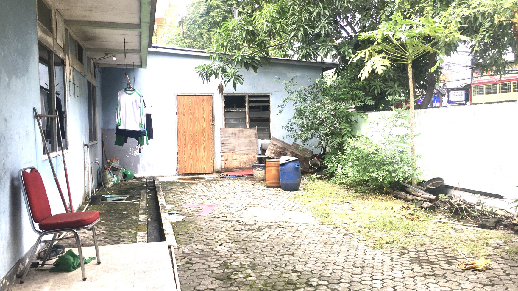 DIJUAL RUMAH HOOK DI CENGKARENG BARAT