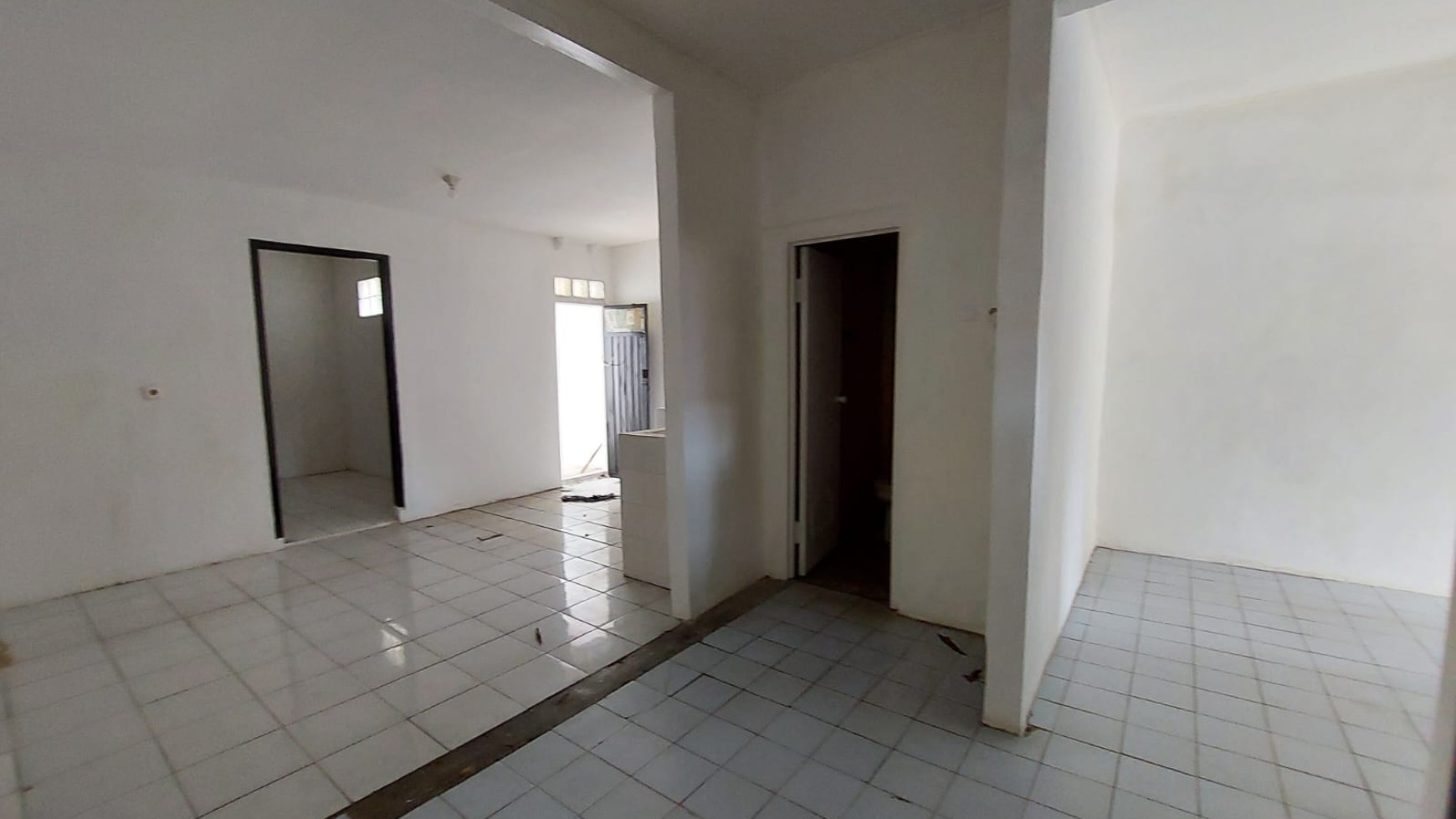 Dijual Rumah Siap Huni dekat Bintaro Jaya @Bukit Nusa Indah. Ciputat