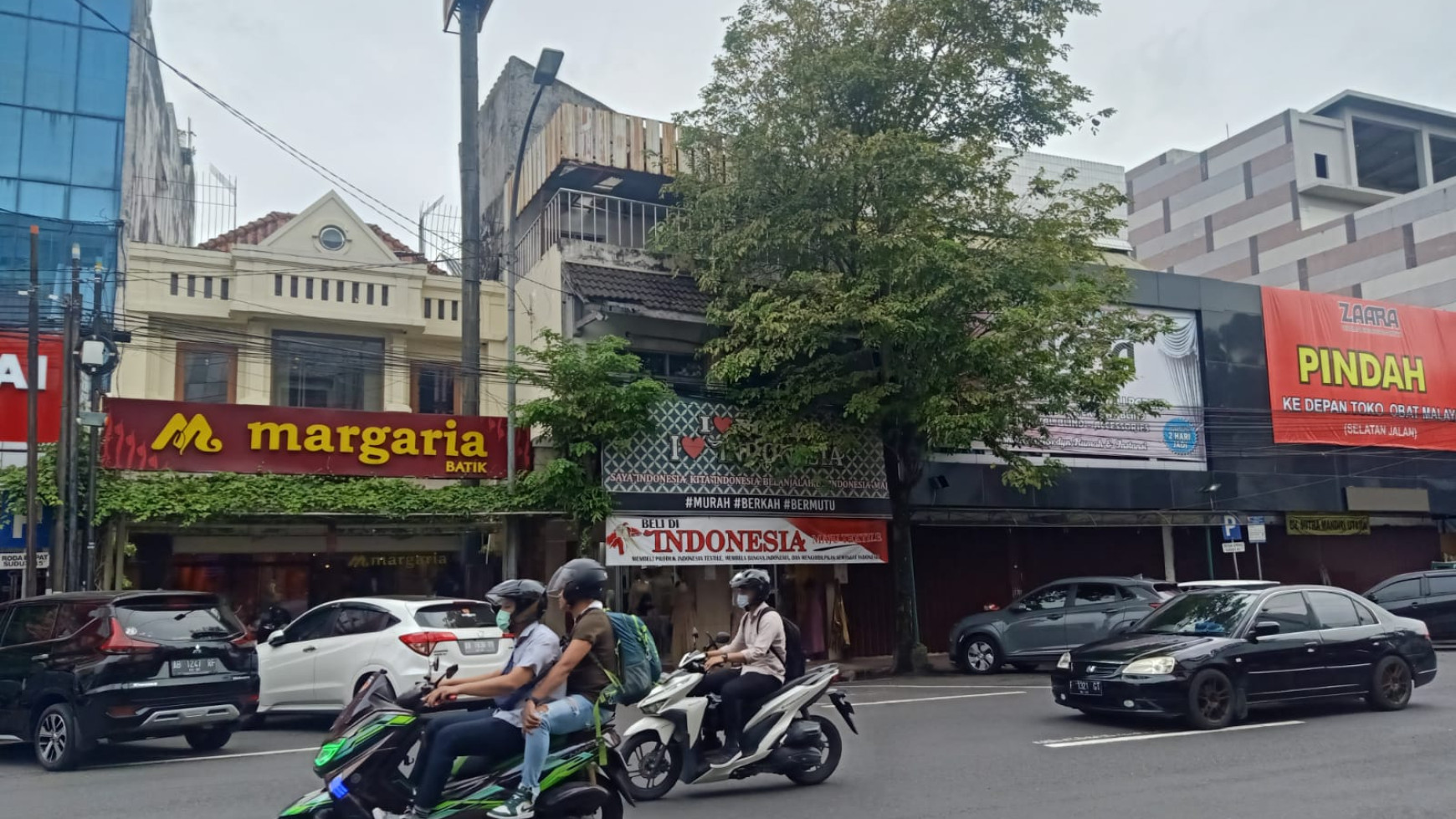 Ruko di Pusat Bisnis Jl.Urip Sumoharjo, Kodya Yogyakarta