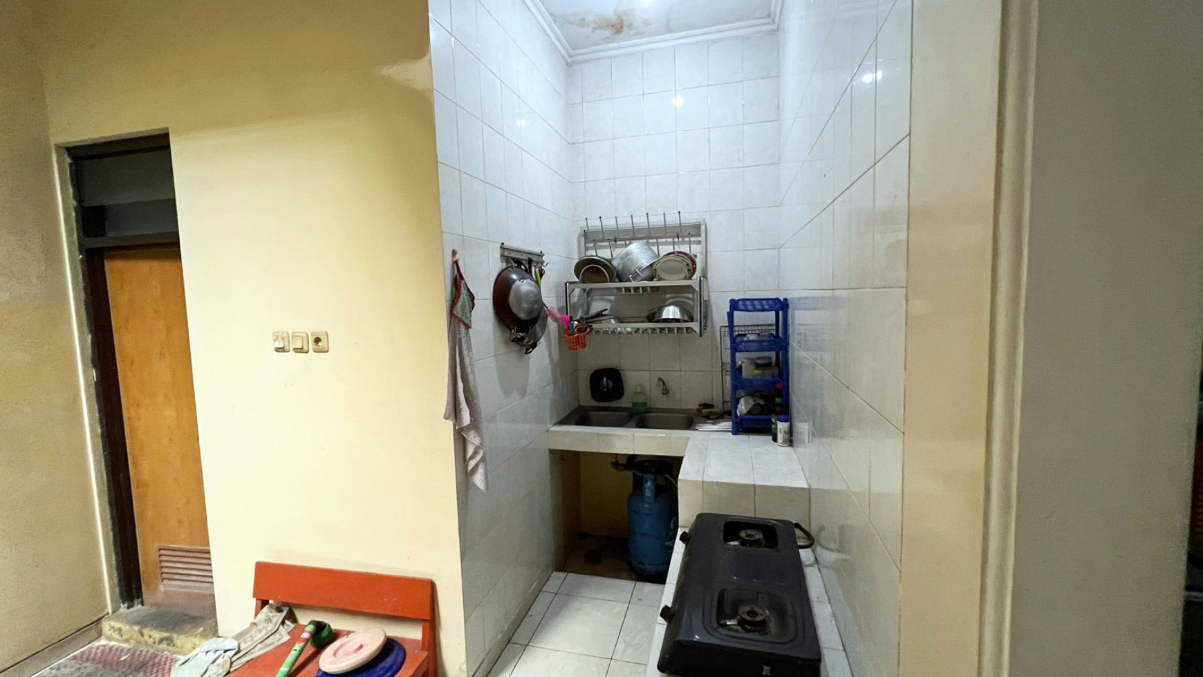 Rumah di Pondok Mutiara Sidoarjo, 2 Lantai, Semi Furnished, Lingkungan Elite, dekat Pintu Tol Sidoarjo, dekat Mall, Hotel, RS dsb