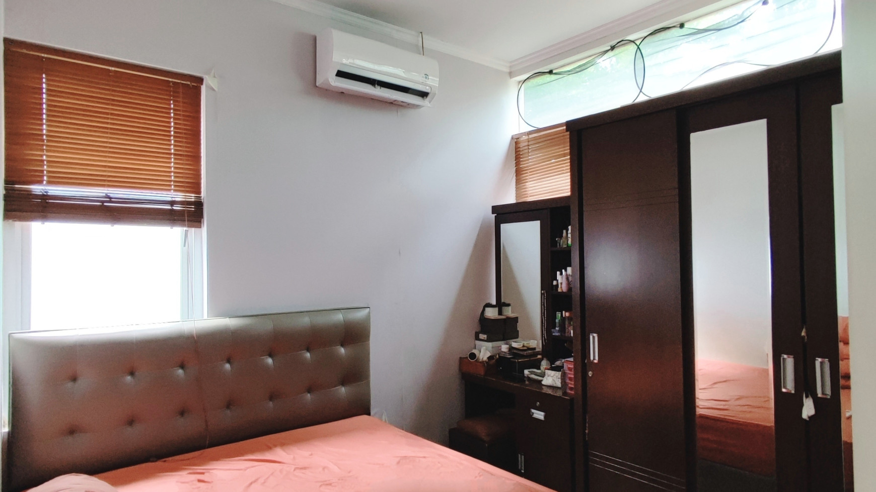 Hot Price. Rumah 2 Lantai Cluster Simplicity The Icon, Bsd.