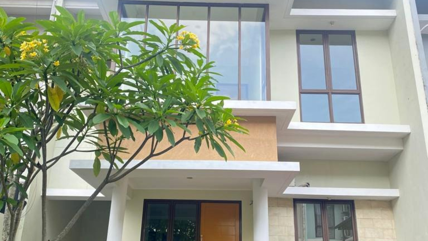 Rumah Bagus Di Discovery Cielo, Bintaro Jaya Sektor 9