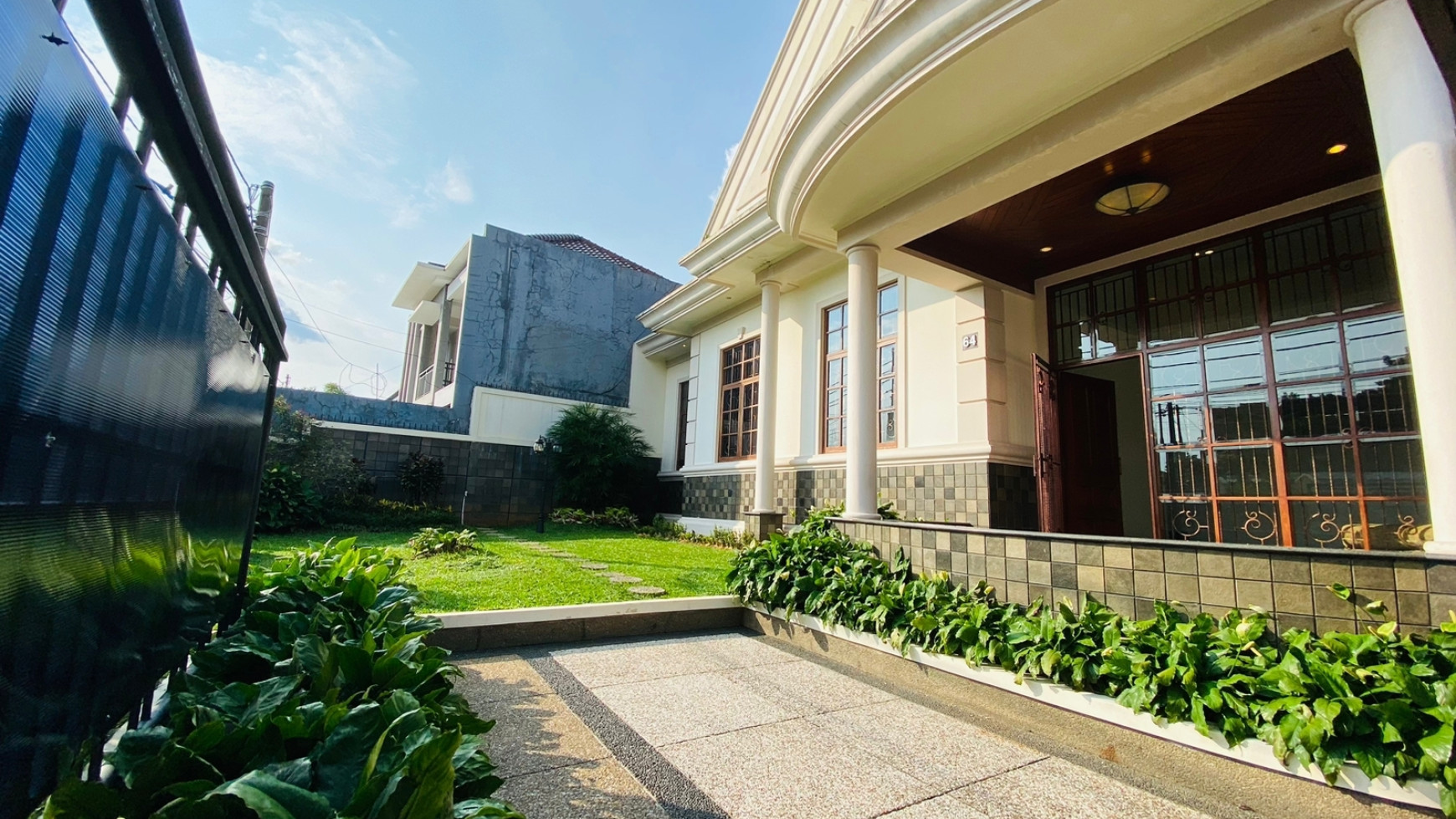 Rumah Bagus Di Jl Kemenyan Ciganjur, Jakarta Selatan