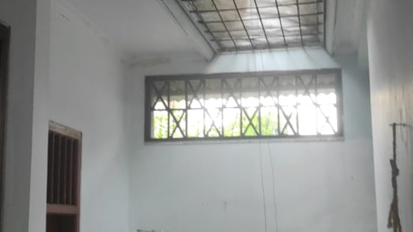 Flash Sale. Rumah Griya Loka, Bsd