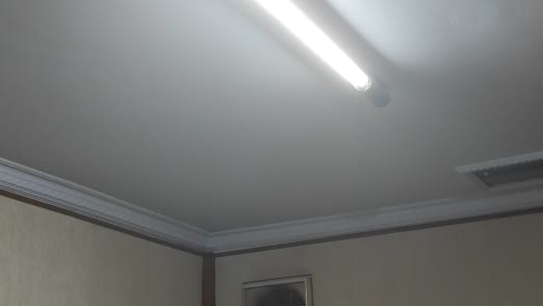 Flash Sale. Rumah Griya Loka, Bsd
