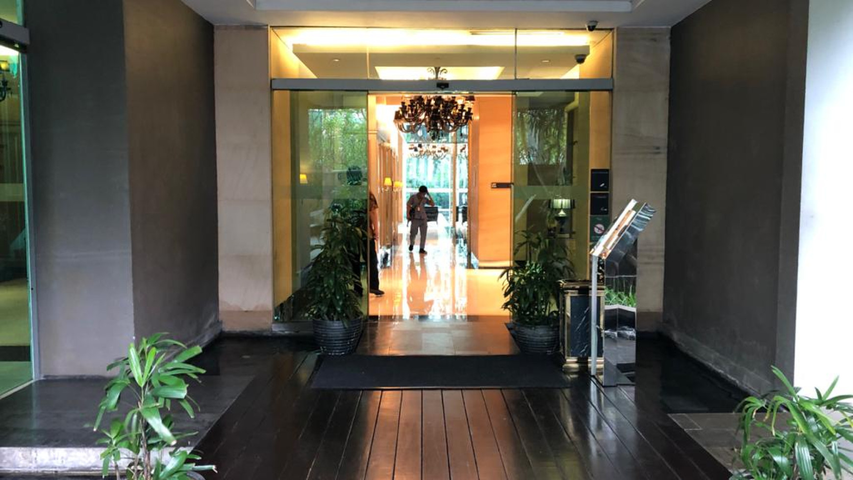 Apartement kemang village with private lift