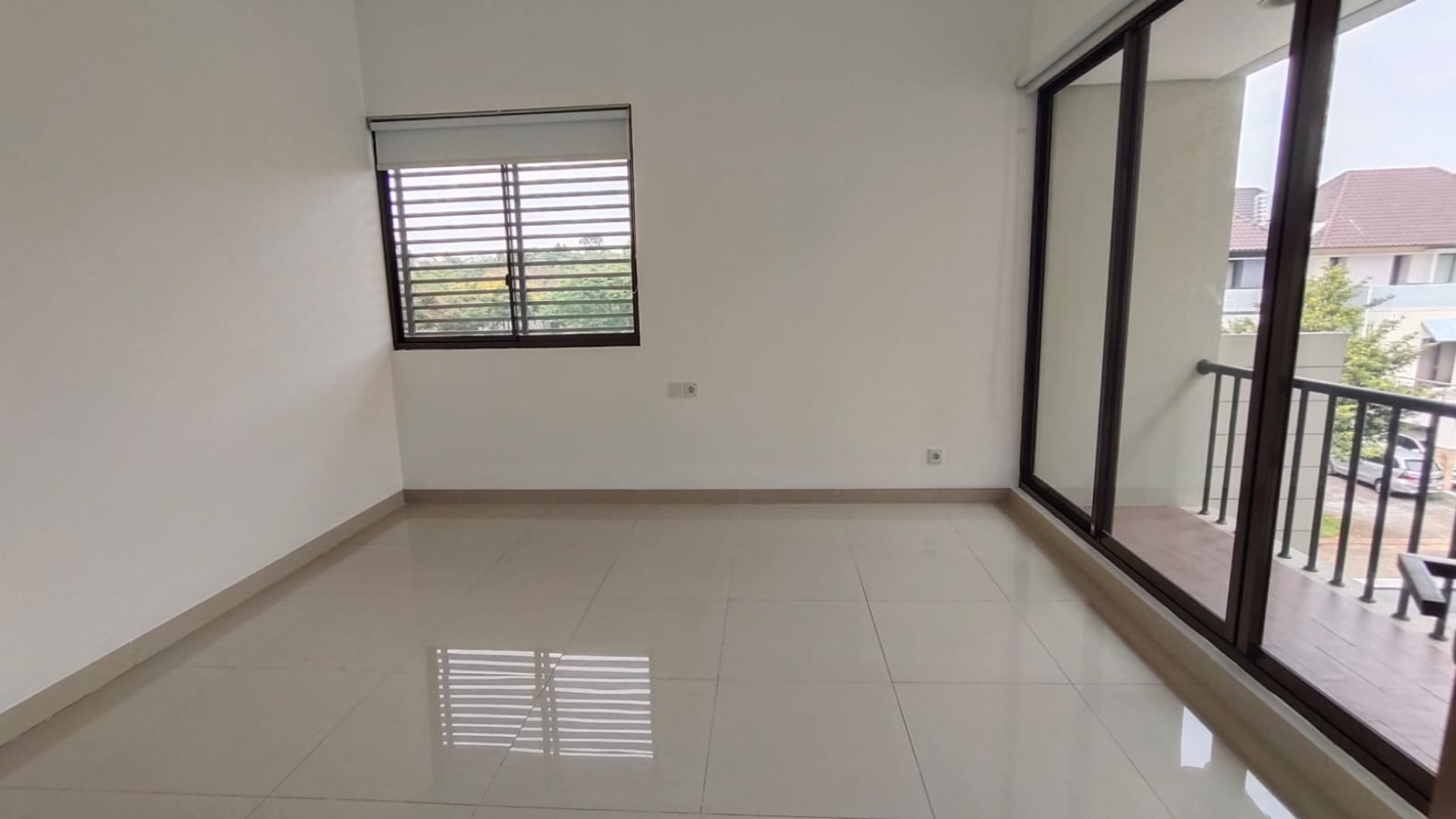 De Park Heliconia BSD CITY, Minimalis Monochrome