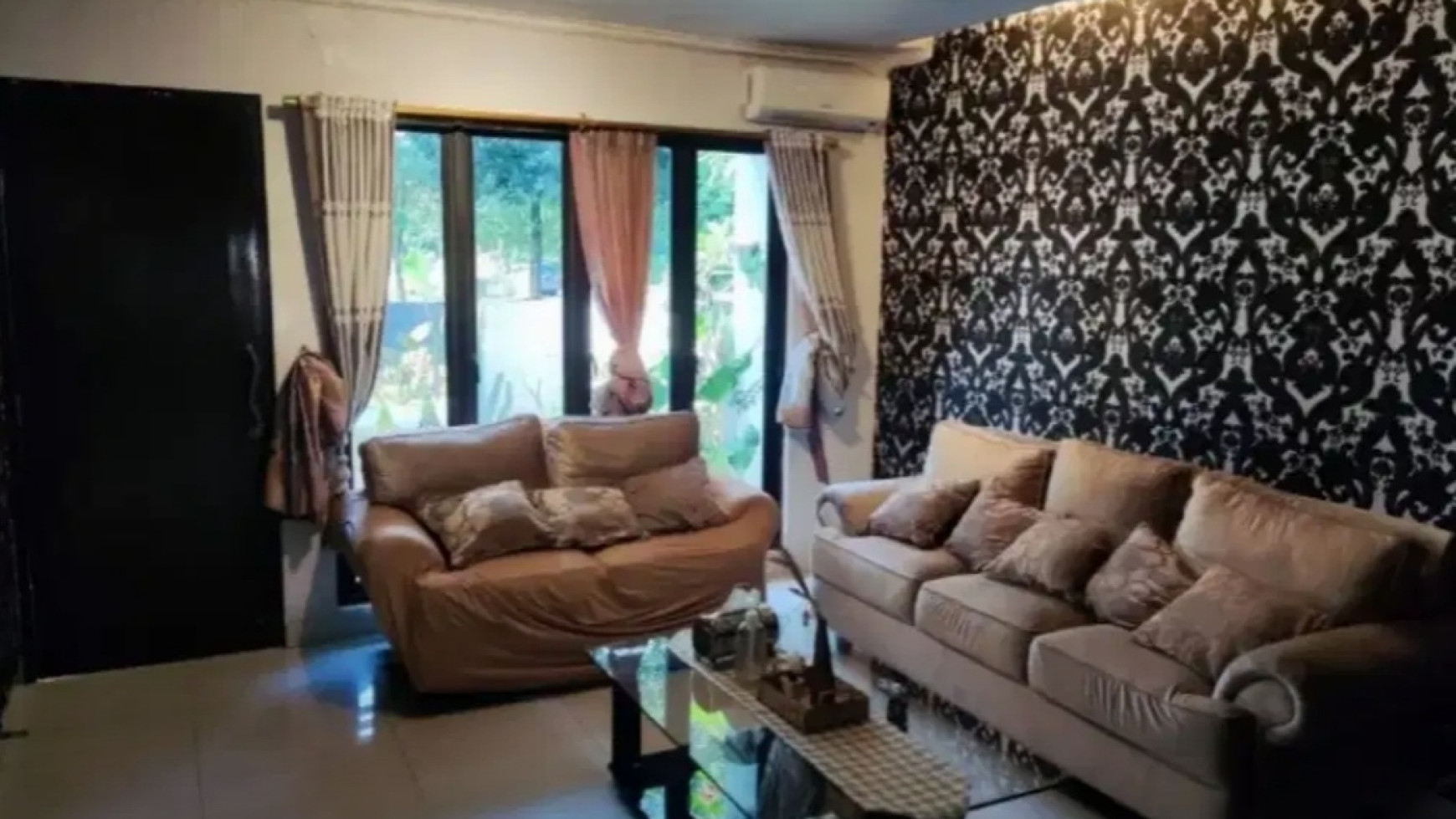 Jarang Ada. Rumah Giri Loka 2, Bsd.