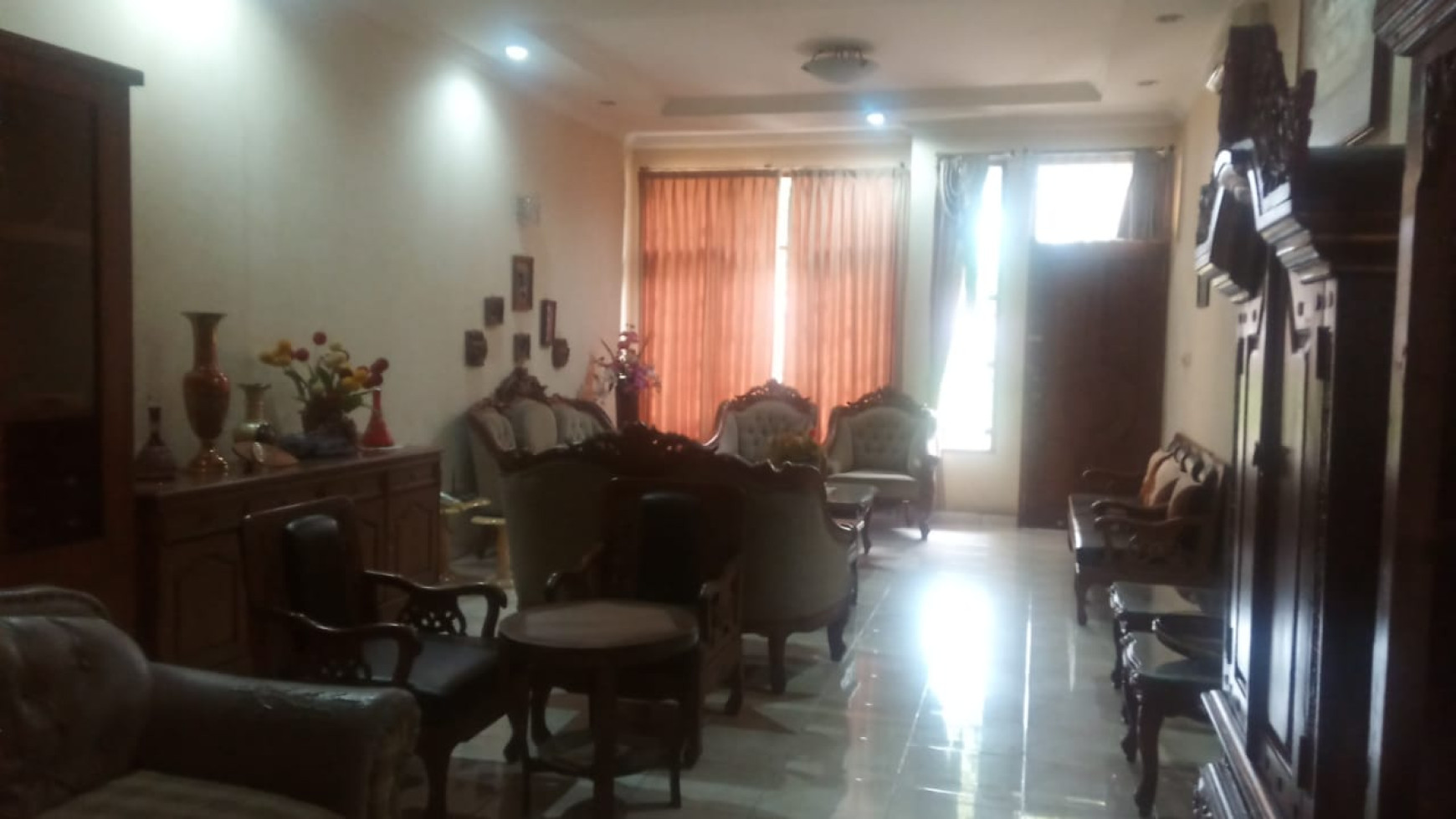 Dijual Rumah Kos Lokasi Strategis dekat Kawasan Bisnis @Senen, Jakarta Pusat