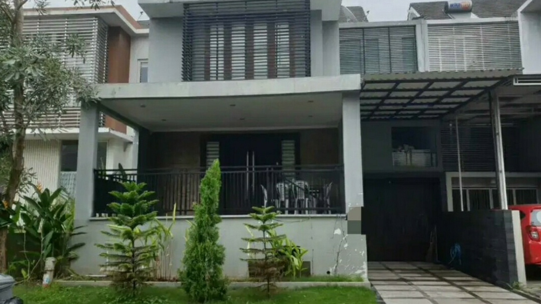 Dijual Rumah Golf Avenue Citraland Surabaya Plus SEMI FURNISHED- Best Price