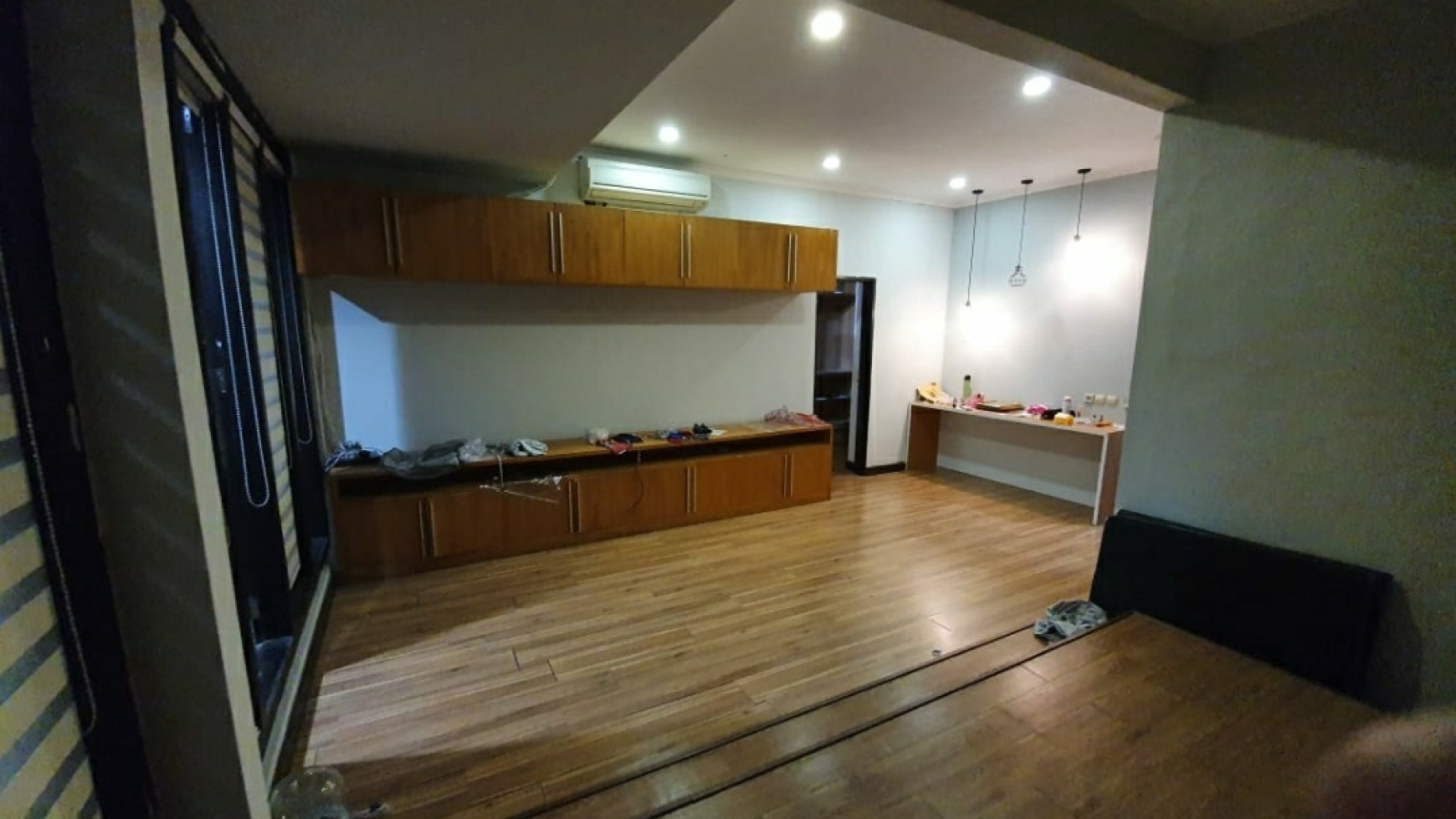 Dijual Rumah Golf Avenue Citraland Surabaya Plus SEMI FURNISHED- Best Price
