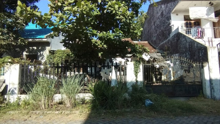 Dijual Rumah Hitung Tanah SHM di Tenggilis Mejoyo Surabaya