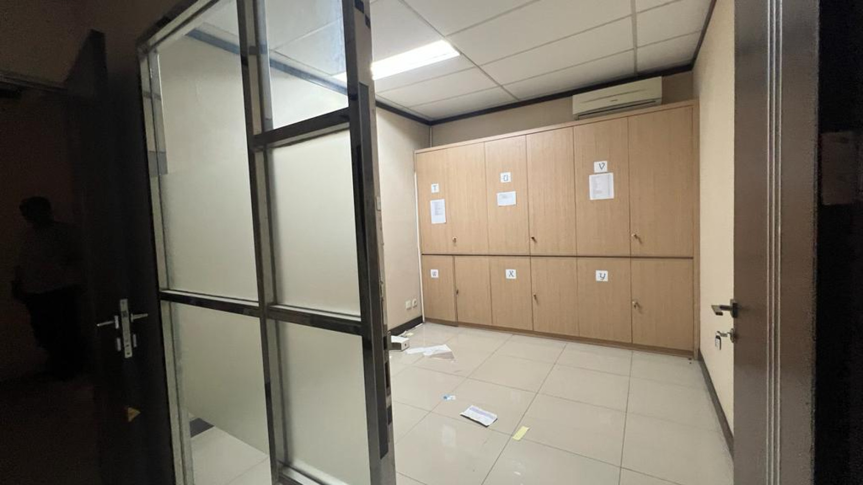 Dijual Ruko gandeng dengan lokasi strategis di Karawaci Office Park (Pinangsia) Lippo Karawaci utara