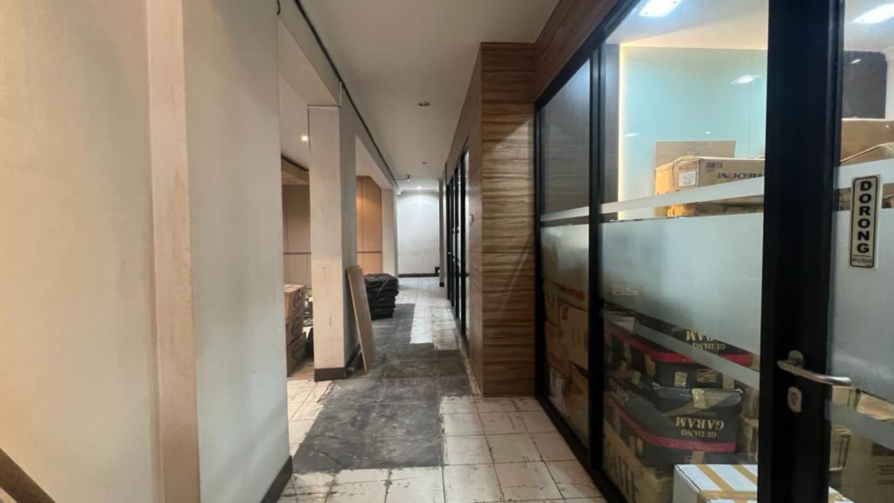Dijual Ruko gandeng dengan lokasi strategis di Karawaci Office Park (Pinangsia) Lippo Karawaci utara