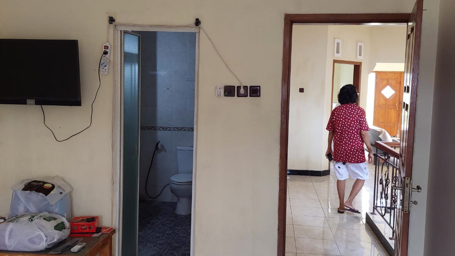 RUMAH DI PERUMAHAN TAMAN PERMATA RESIDENT 